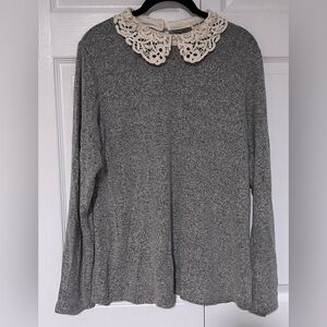 Women's Faith and Joy Gray Long Sleeved Top With Lace Collar